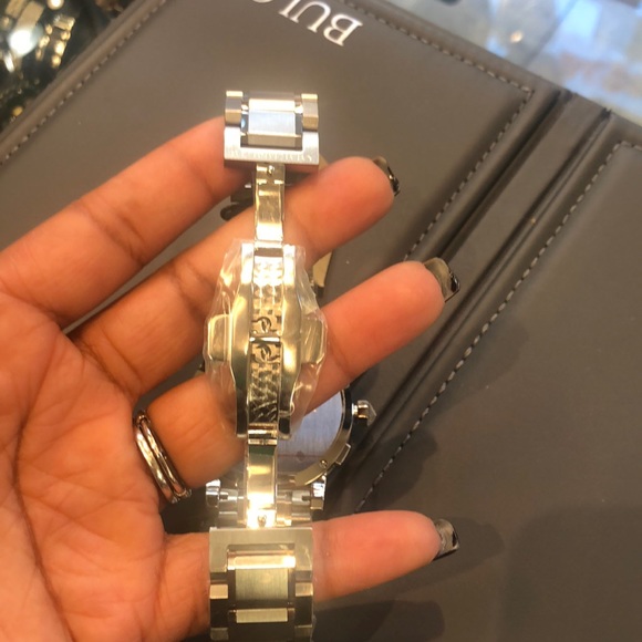 Burberry watch - Picture 7 of 12